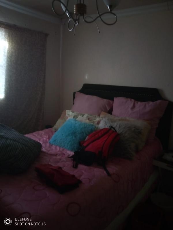 2 Bedroom Property for Sale in Naledi Gauteng