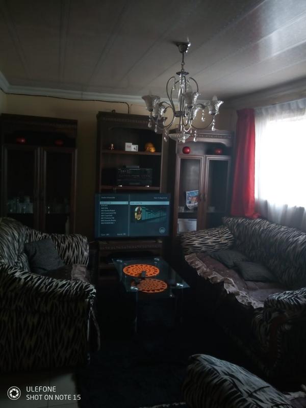 2 Bedroom Property for Sale in Naledi Gauteng