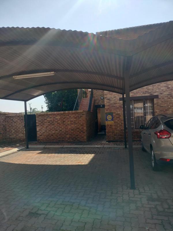 2 Bedroom Property for Sale in Clarina Gauteng