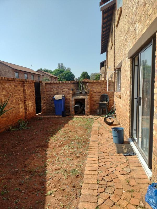 2 Bedroom Property for Sale in Clarina Gauteng