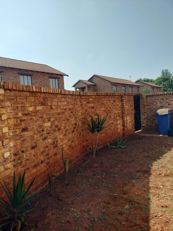 2 Bedroom Property for Sale in Clarina Gauteng