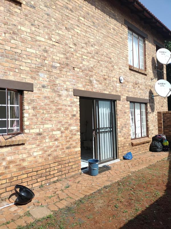 2 Bedroom Property for Sale in Clarina Gauteng