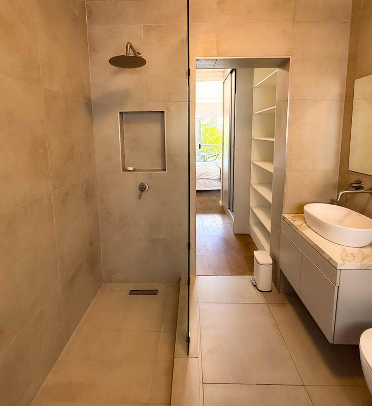To Let 1 Bedroom Property for Rent in Parkmore Gauteng