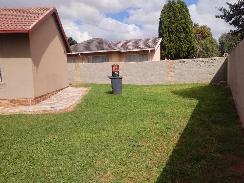 3 Bedroom Property for Sale in Zakariyya Park Gauteng