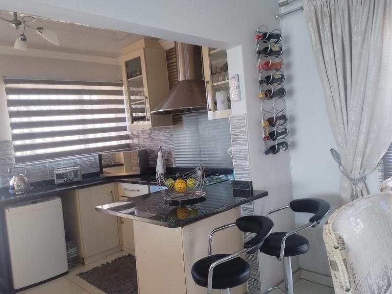 3 Bedroom Property for Sale in Zakariyya Park Gauteng