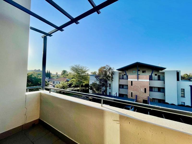 To Let 2 Bedroom Property for Rent in Lonehill Gauteng