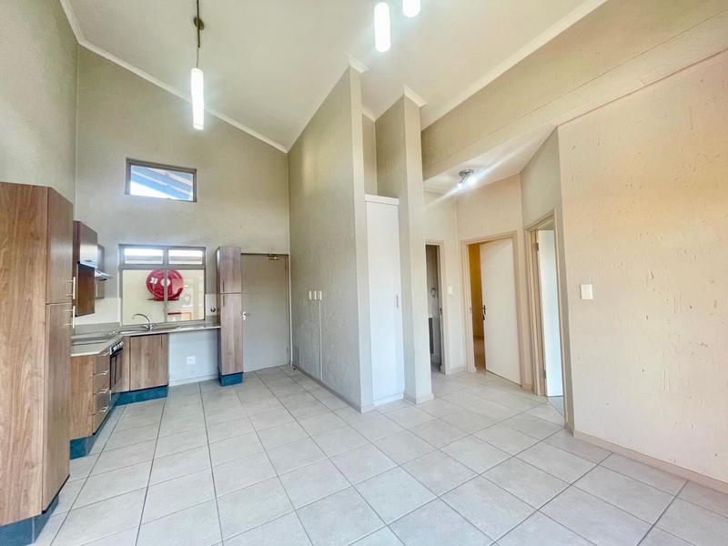 To Let 2 Bedroom Property for Rent in Lonehill Gauteng