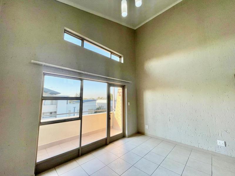 To Let 2 Bedroom Property for Rent in Lonehill Gauteng