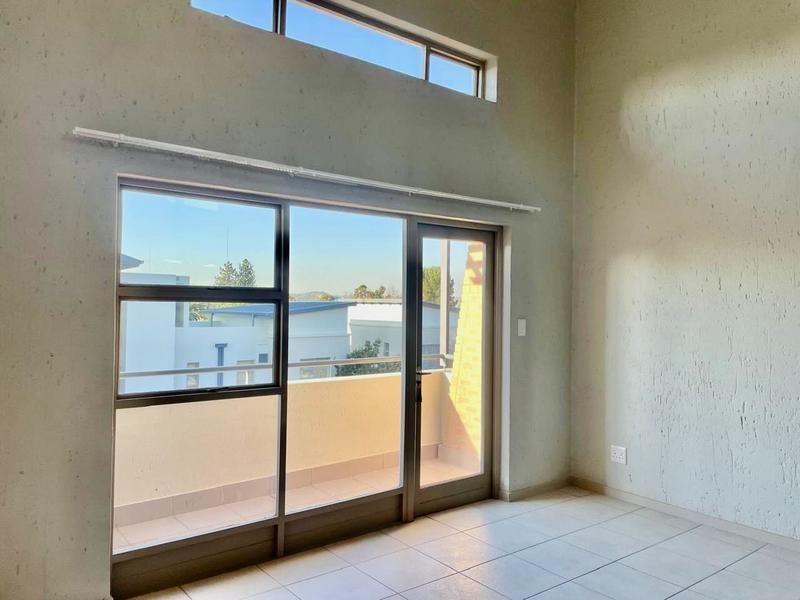 To Let 2 Bedroom Property for Rent in Lonehill Gauteng