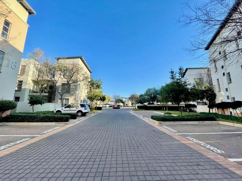 To Let 2 Bedroom Property for Rent in Lonehill Gauteng