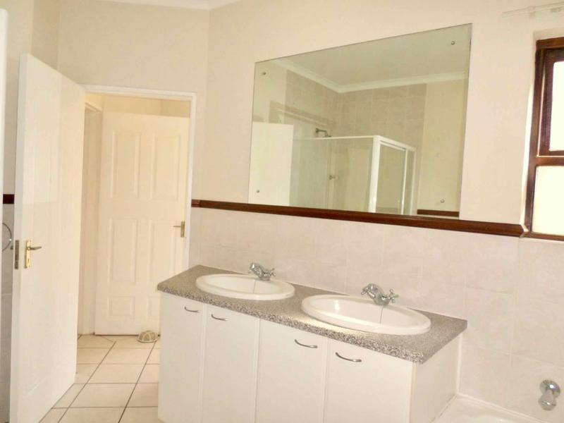 2 Bedroom Property for Sale in Bryanston Gauteng