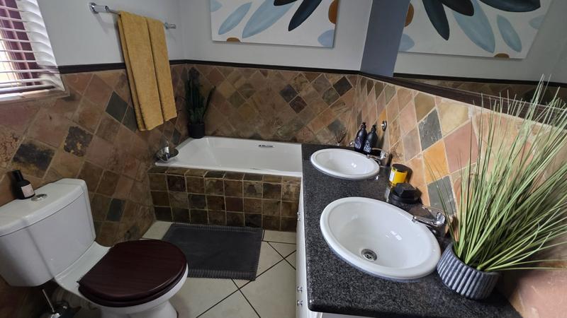 3 Bedroom Property for Sale in Bougainvillea Estate Gauteng