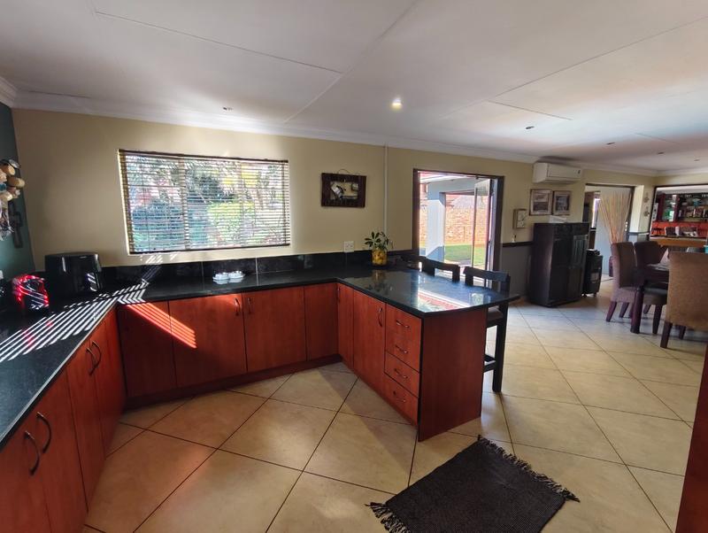 4 Bedroom Property for Sale in Doornpoort Gauteng