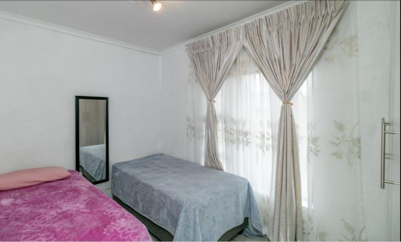 To Let 2 Bedroom Property for Rent in Elandsfontein Gauteng