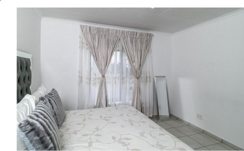 To Let 2 Bedroom Property for Rent in Elandsfontein Gauteng