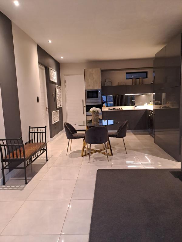 To Let 1 Bedroom Property for Rent in Houghton Estate Gauteng