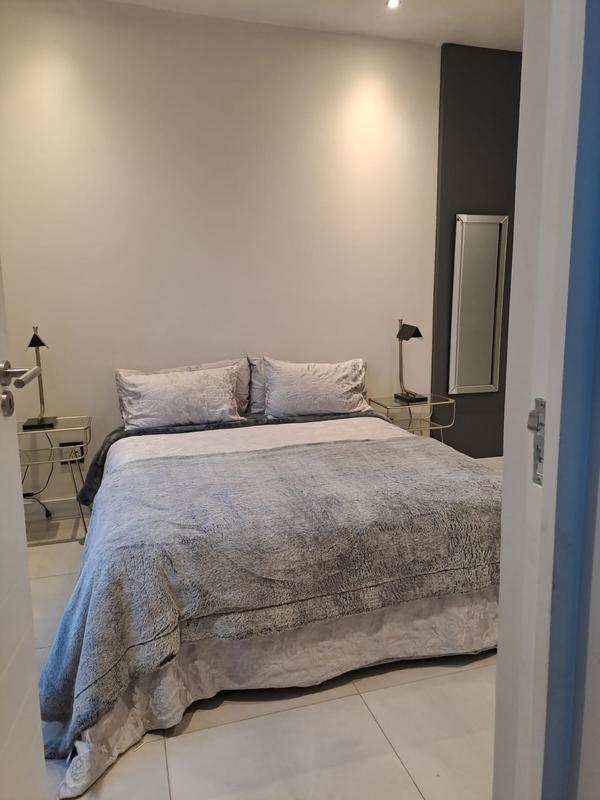 To Let 1 Bedroom Property for Rent in Houghton Estate Gauteng