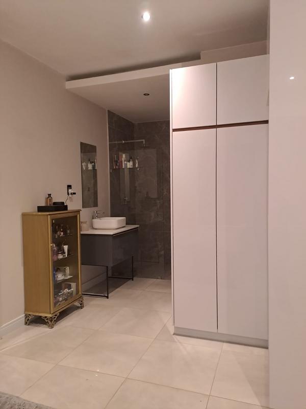 To Let 1 Bedroom Property for Rent in Houghton Estate Gauteng