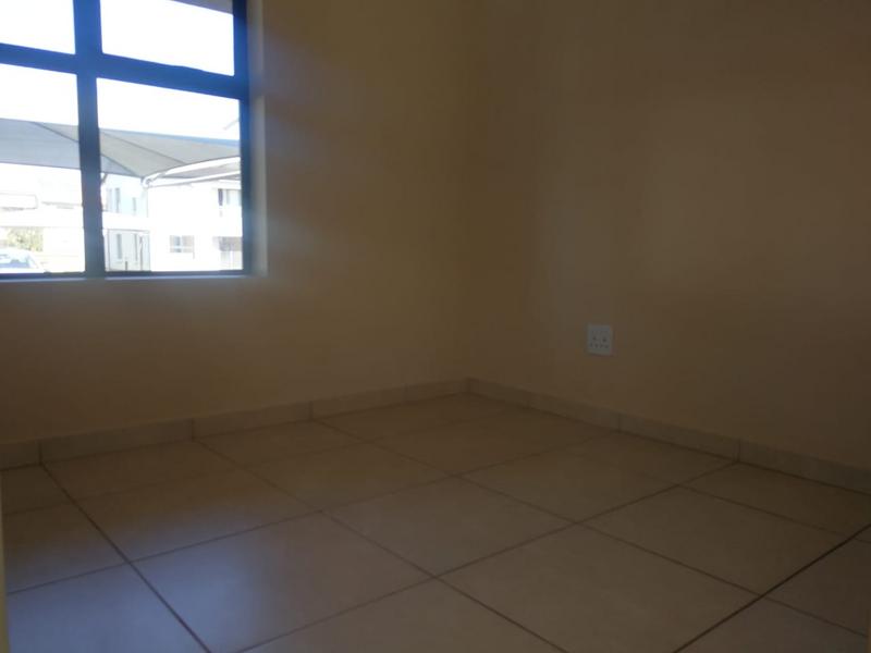 2 Bedroom Property for Sale in Lakefield Gauteng