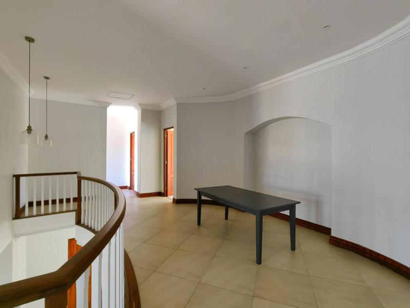 To Let 5 Bedroom Property for Rent in Waterkloof Ridge Gauteng