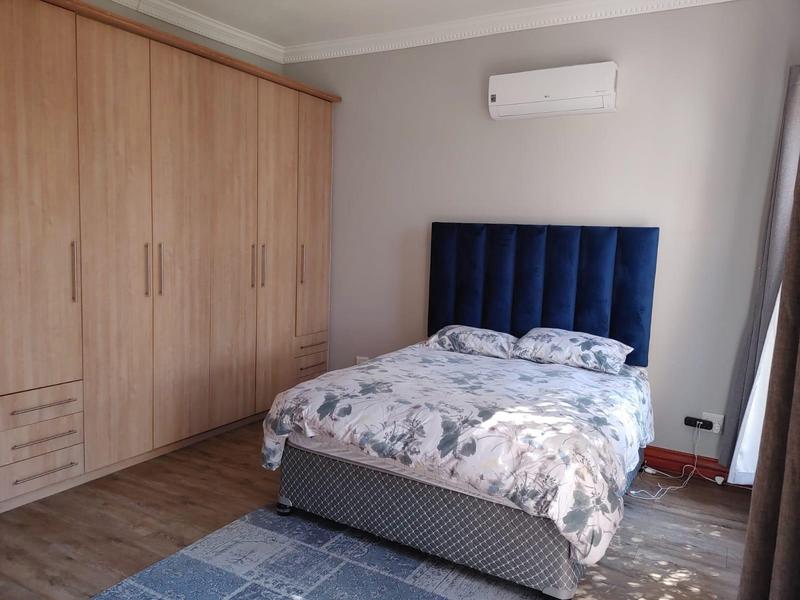 To Let 5 Bedroom Property for Rent in Waterkloof Ridge Gauteng