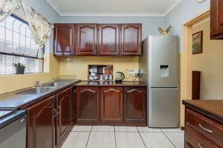 3 Bedroom Property for Sale in Brackenhurst Gauteng