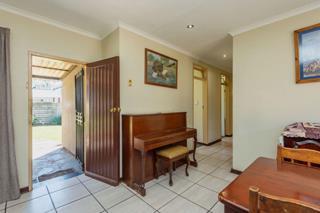 3 Bedroom Property for Sale in Brackenhurst Gauteng
