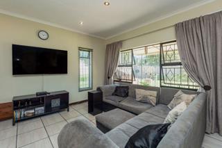 3 Bedroom Property for Sale in Brackenhurst Gauteng