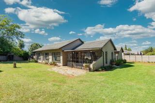 3 Bedroom Property for Sale in Brackenhurst Gauteng