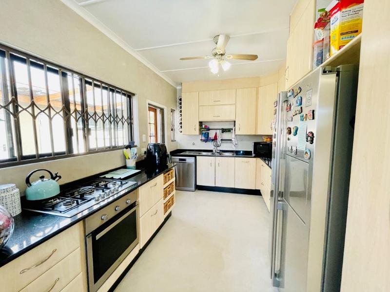 3 Bedroom Property for Sale in Brackenhurst Gauteng