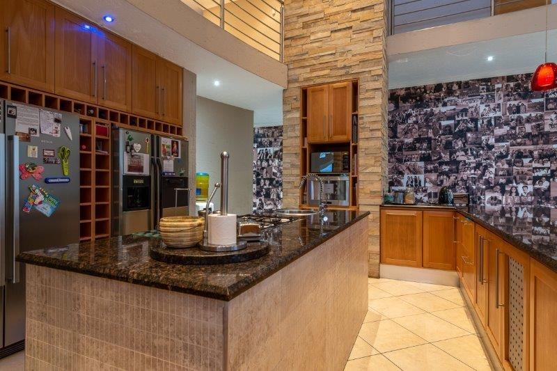 6 Bedroom Property for Sale in Meyersdal Gauteng