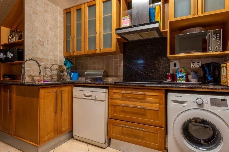 6 Bedroom Property for Sale in Meyersdal Gauteng