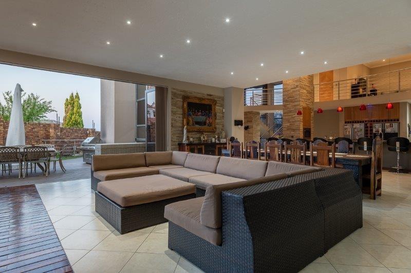 6 Bedroom Property for Sale in Meyersdal Gauteng