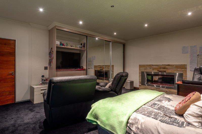 6 Bedroom Property for Sale in Meyersdal Gauteng