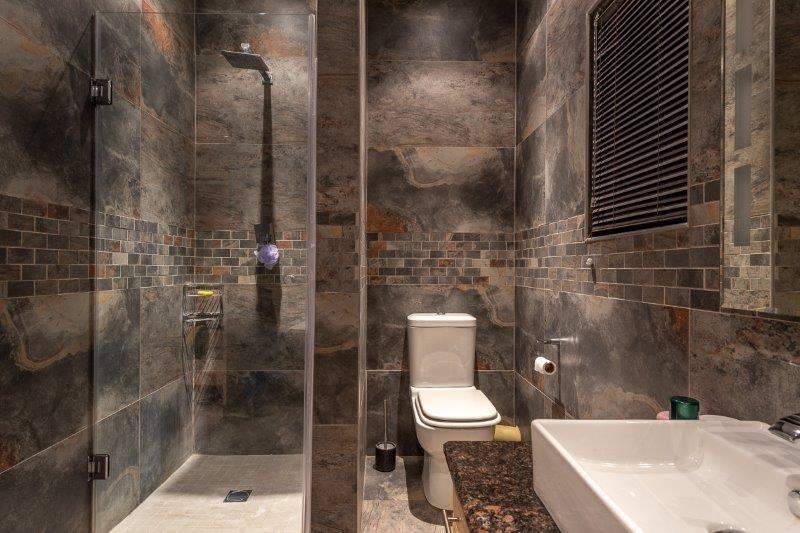 6 Bedroom Property for Sale in Meyersdal Gauteng