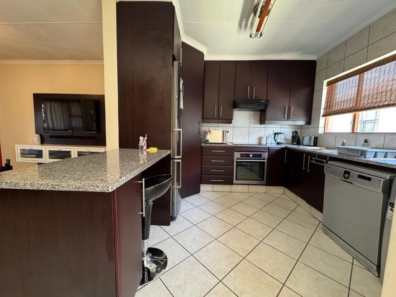 2 Bedroom Property for Sale in Meyersdal Gauteng