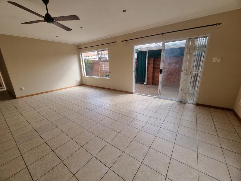 3 Bedroom Property for Sale in New Redruth Gauteng