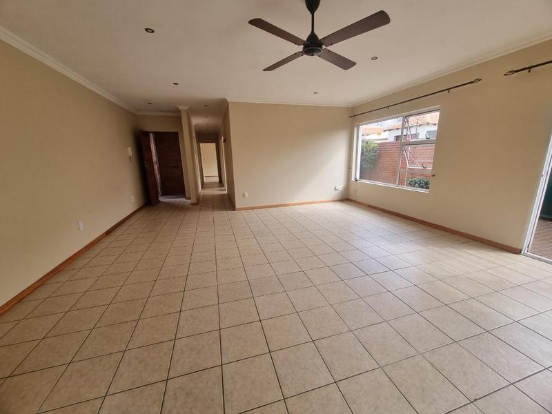 3 Bedroom Property for Sale in New Redruth Gauteng