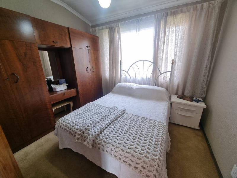 3 Bedroom Property for Sale in Verwoerdpark Gauteng