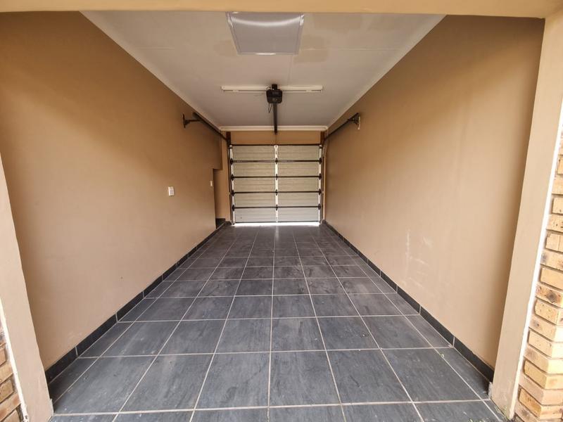 2 Bedroom Property for Sale in Elandshaven Gauteng
