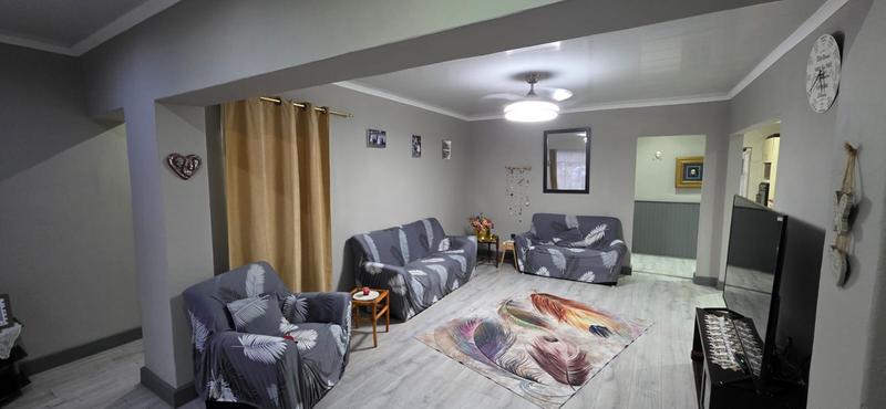 4 Bedroom Property for Sale in Three Rivers Gauteng