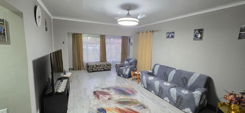 4 Bedroom Property for Sale in Three Rivers Gauteng