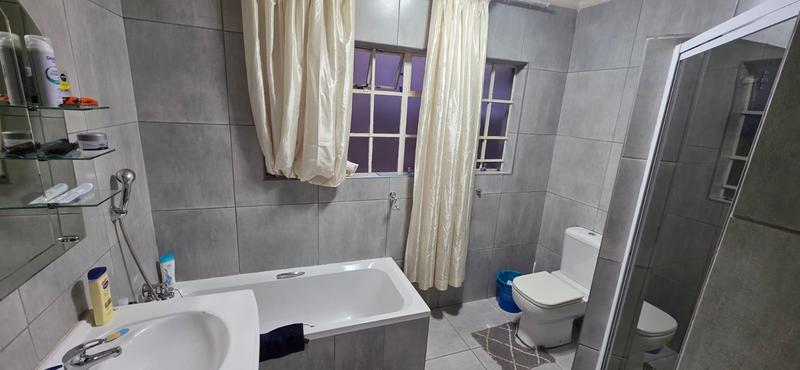 4 Bedroom Property for Sale in Three Rivers Gauteng