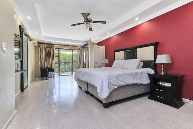 To Let 4 Bedroom Property for Rent in Sunninghill Gauteng