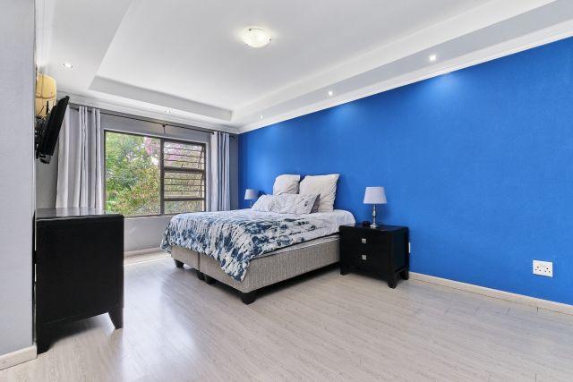 To Let 4 Bedroom Property for Rent in Sunninghill Gauteng