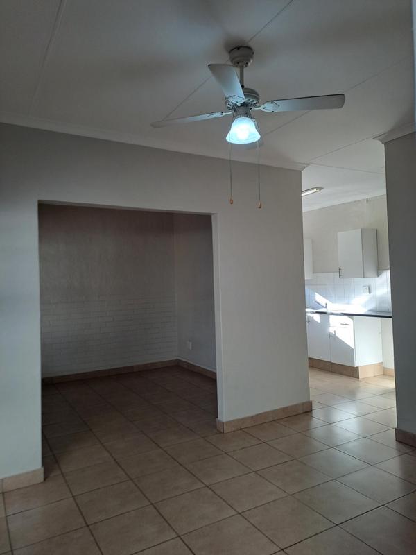1 Bedroom Property for Sale in Emmarentia Gauteng