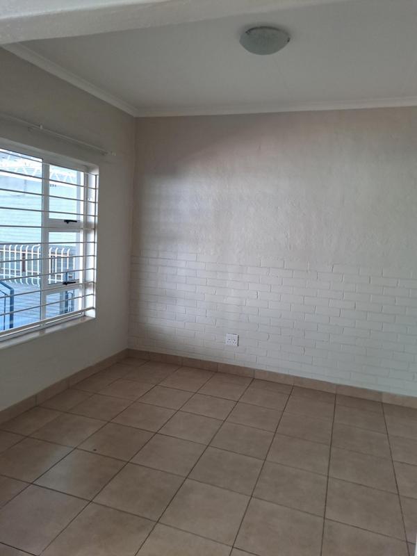 1 Bedroom Property for Sale in Emmarentia Gauteng