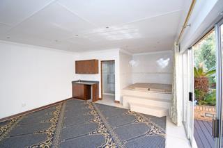 To Let 5 Bedroom Property for Rent in Eldoglen Gauteng