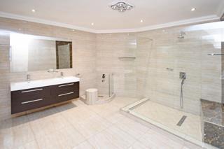 To Let 5 Bedroom Property for Rent in Eldoglen Gauteng