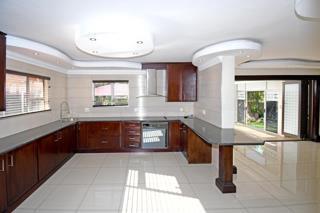 To Let 5 Bedroom Property for Rent in Eldoglen Gauteng